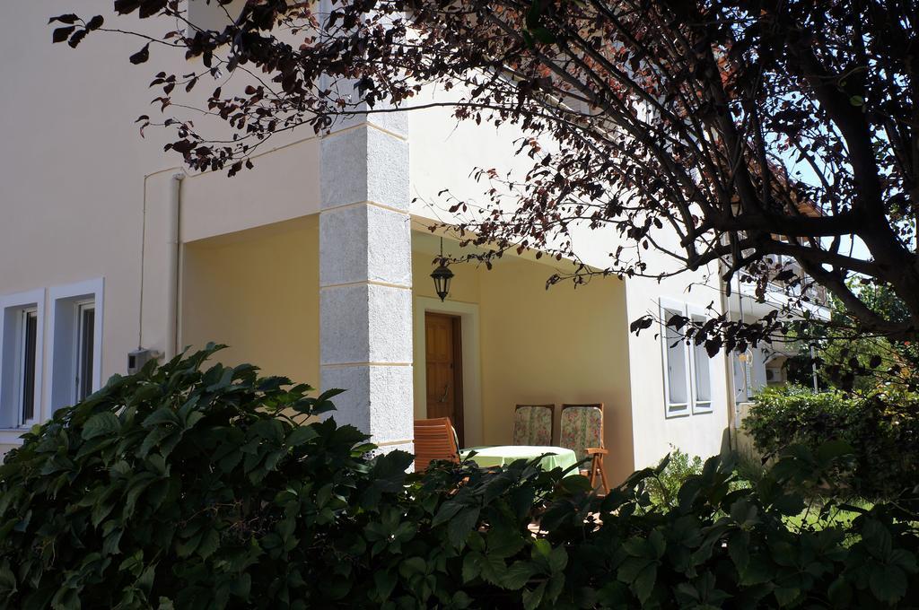 Villa The Platanus Tree Kato Vasiliki Exterior foto